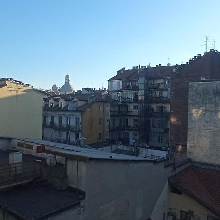 Confort Ed Eleganza A Porta Palazzo Turin Bagian luar foto