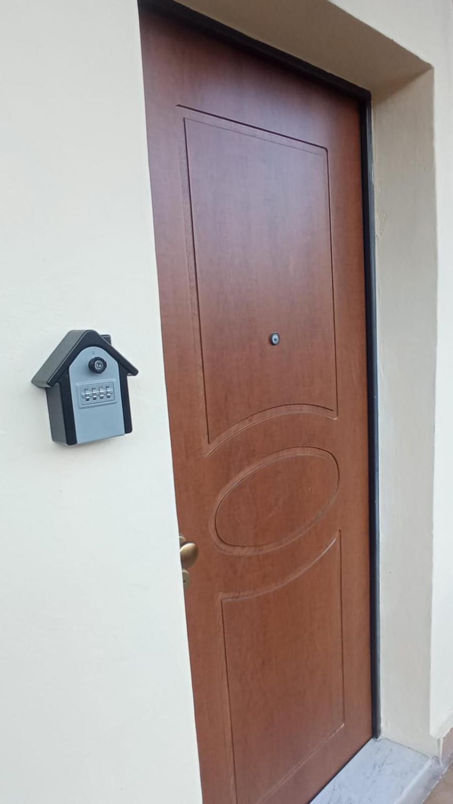 Confort Ed Eleganza A Porta Palazzo Turin Bagian luar foto